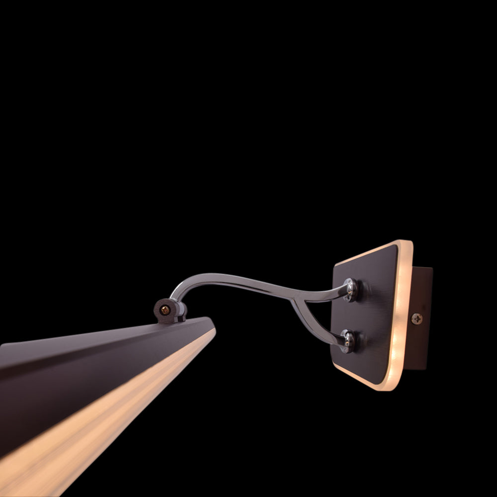 Luxe Frame Wall Mount Mirror/Picture Light