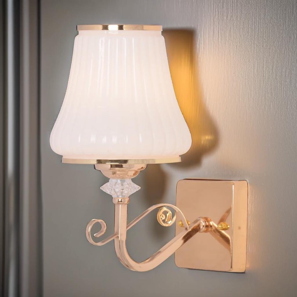 Astrid Wall Light