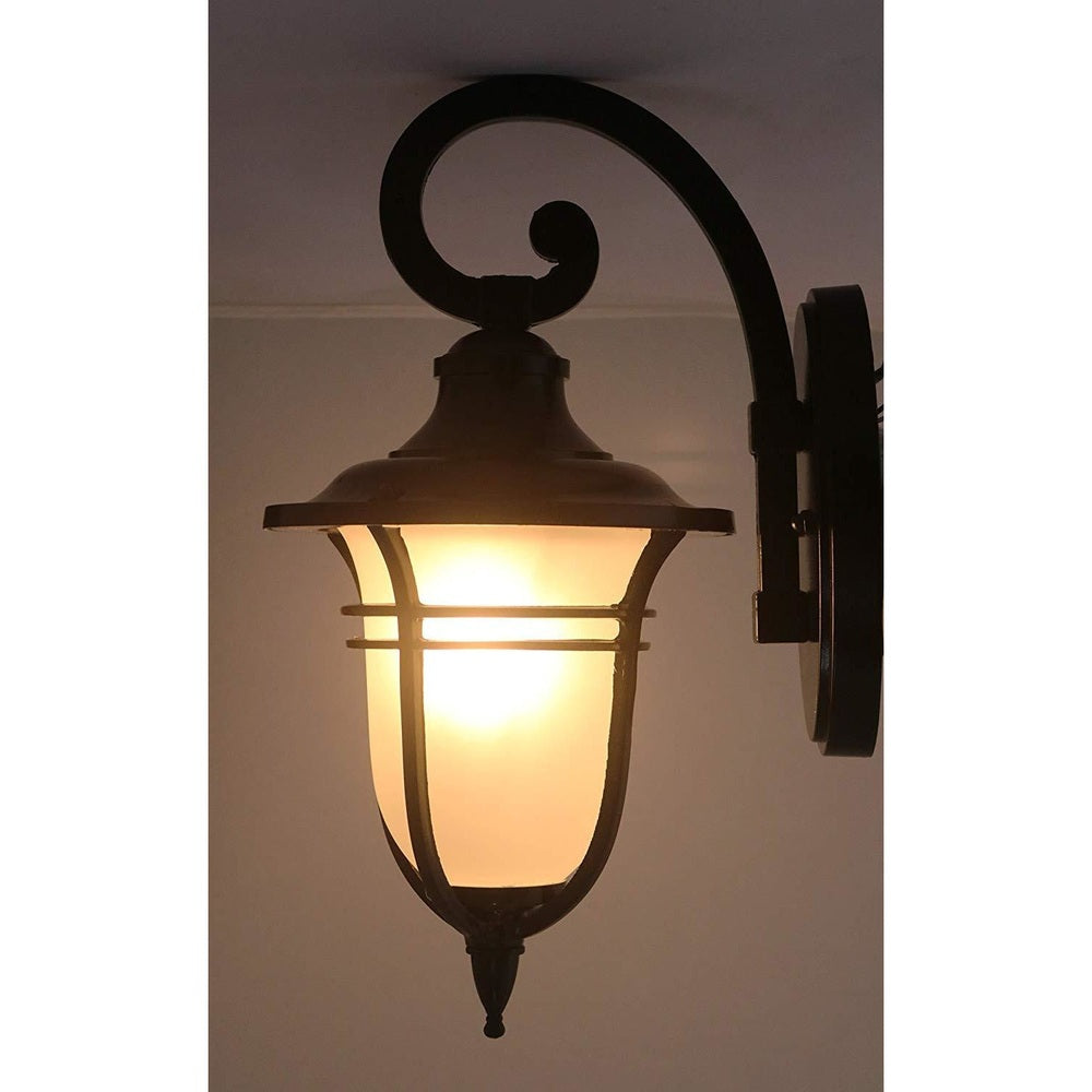 Traditional Style Outdoor IP44 Rated Wall Light Lantern-Starry Night